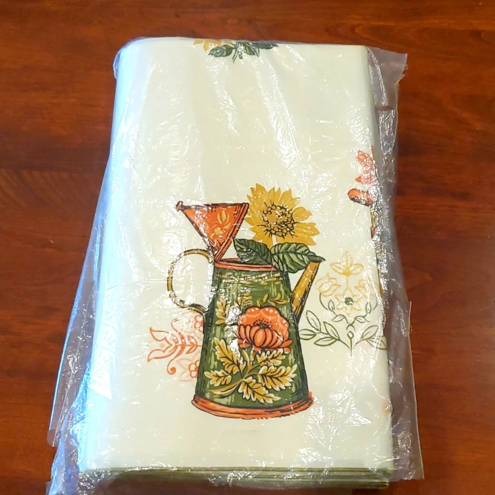 NEW Vintage vinyl tablecloth
